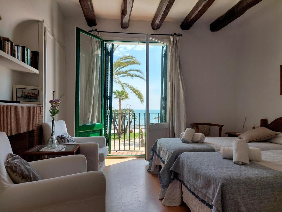 Apartaments Mare Nostrum ซีเจส ภายนอก รูปภาพ